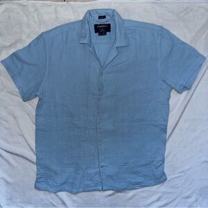 Chubbies The Made In The Shade Gauze Sunday Button Down Shirt in Blue Size Large